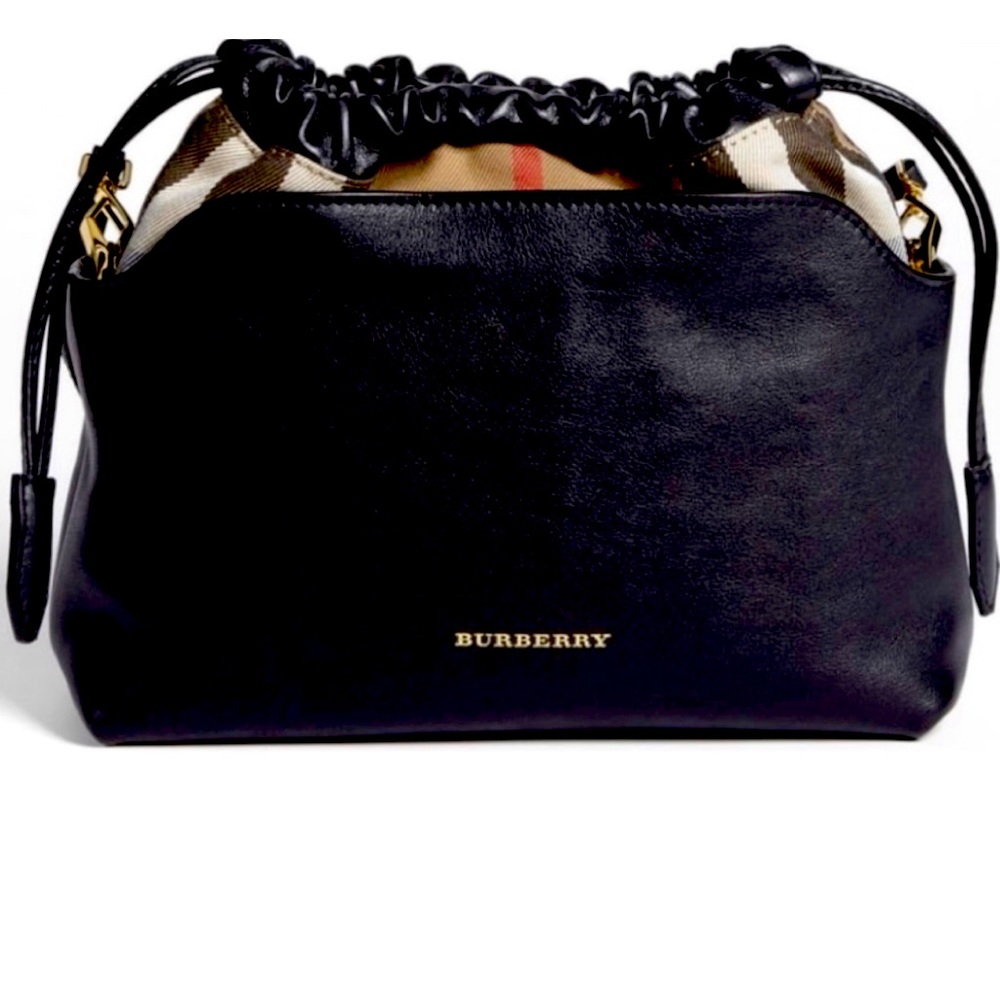 I am NOT selling this …. But looking to buy a similar bag